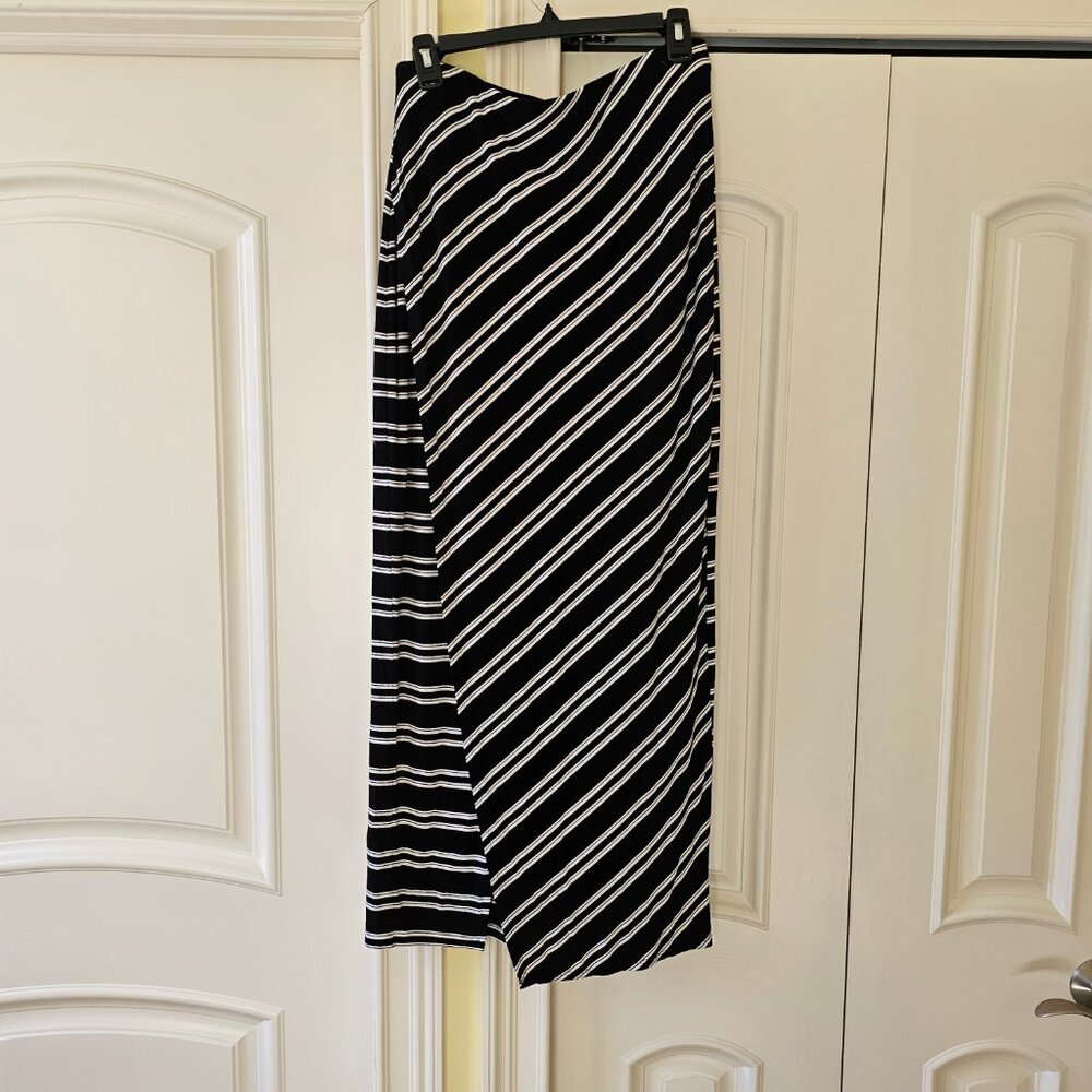 WHite House Black Market Faux Wrap Maxi Skirt
